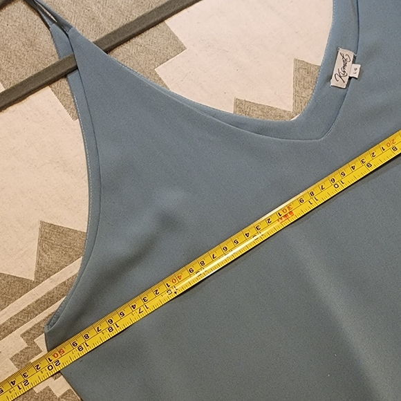 Tank top - Picture 2 of 3